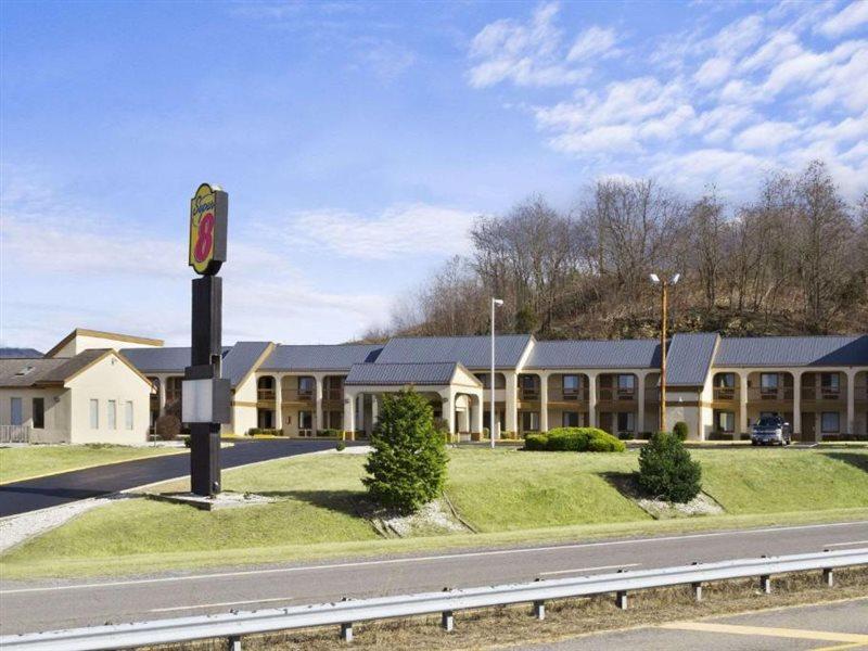 Super 8 By Wyndham Fort Chiswell Wytheville Area Max Meadows Exteriör bild