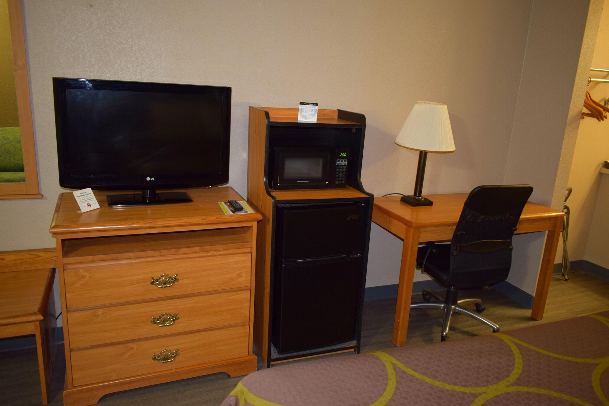Super 8 By Wyndham Fort Chiswell Wytheville Area Max Meadows Exteriör bild
