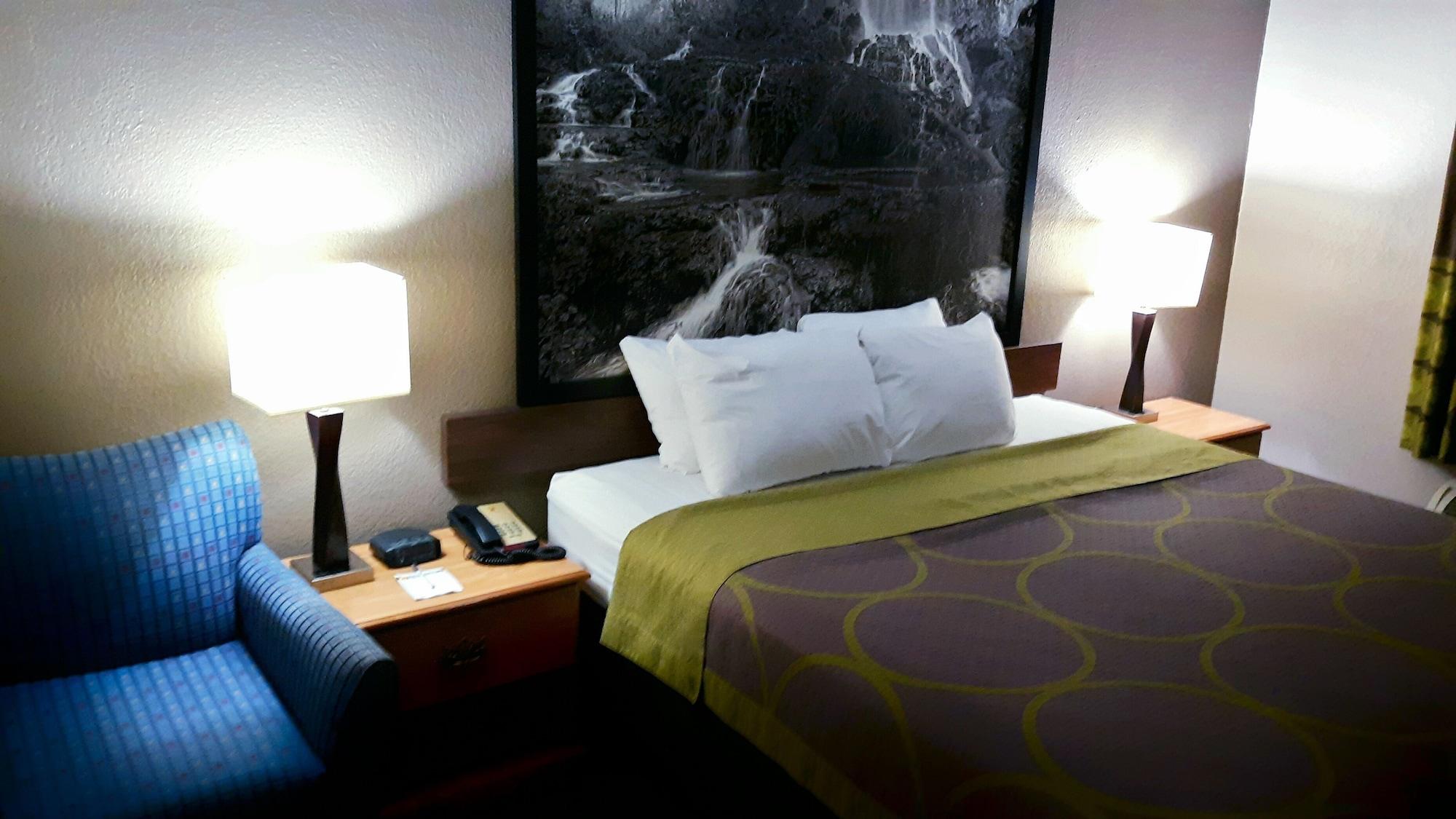 Super 8 By Wyndham Fort Chiswell Wytheville Area Max Meadows Exteriör bild